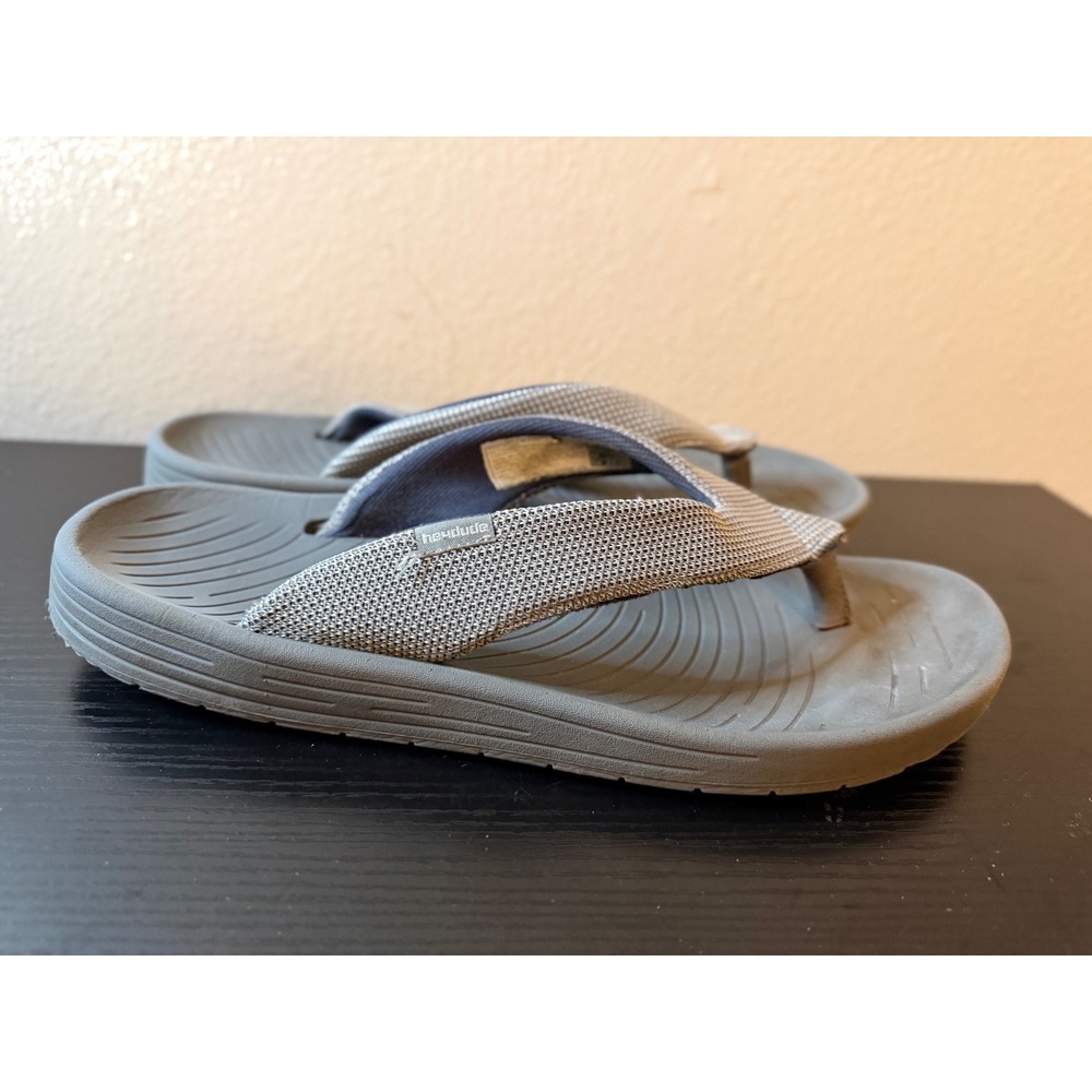 Hey Dude Milo Grey Men Size 12 Sandals Flip Flop Knit Thong 11246300